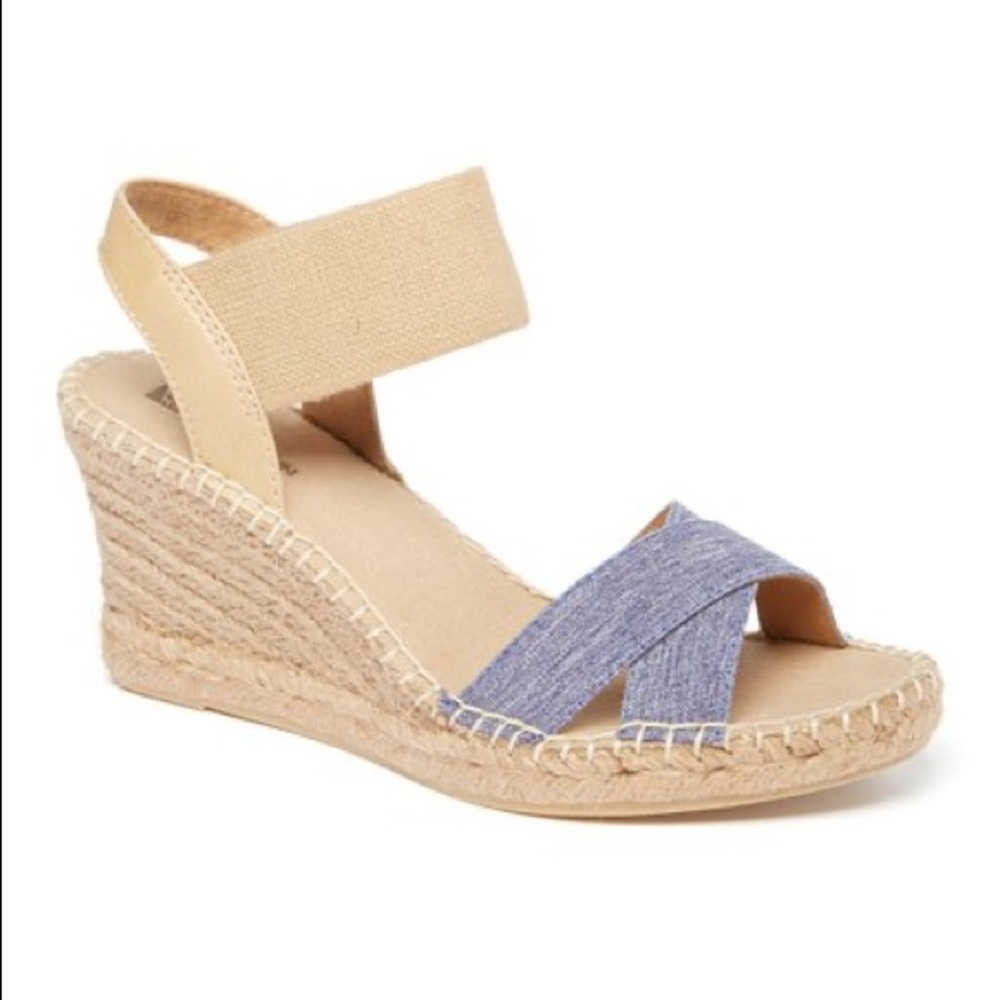 White Mountain Laughline woven wedge
